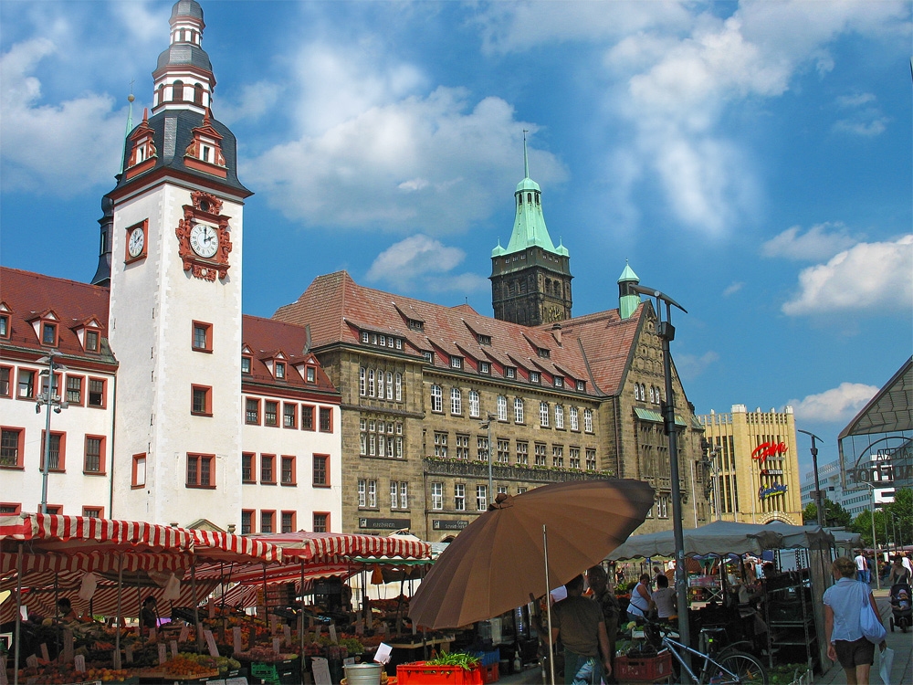 Chemnitz, altes und neues Rathaus